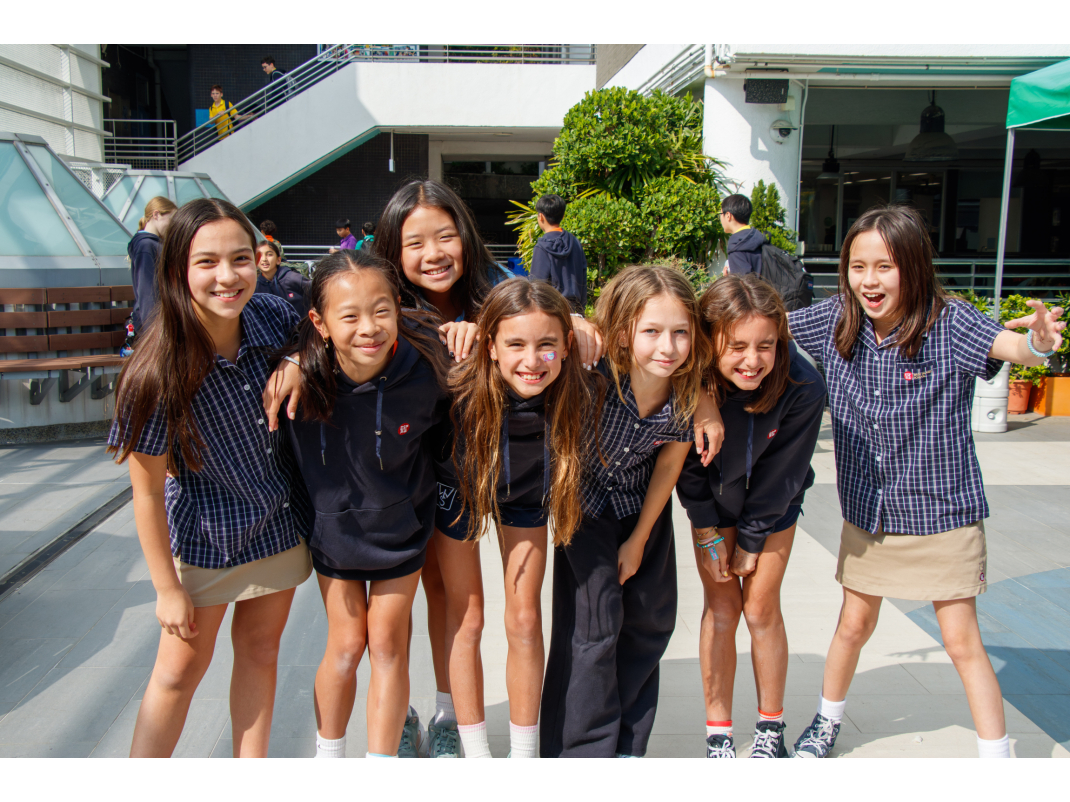 Students_Lunch_Sundeck_Cage--12